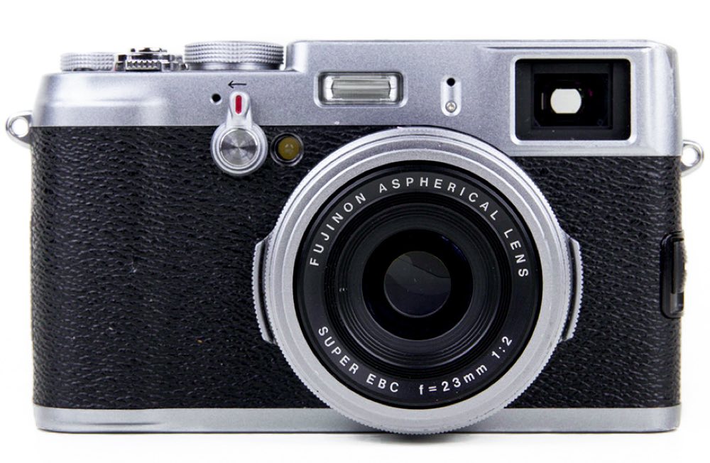 Fujifilm X100VI : avis voyageur honnête 2026 (faut-il vendre son hybride ?)
